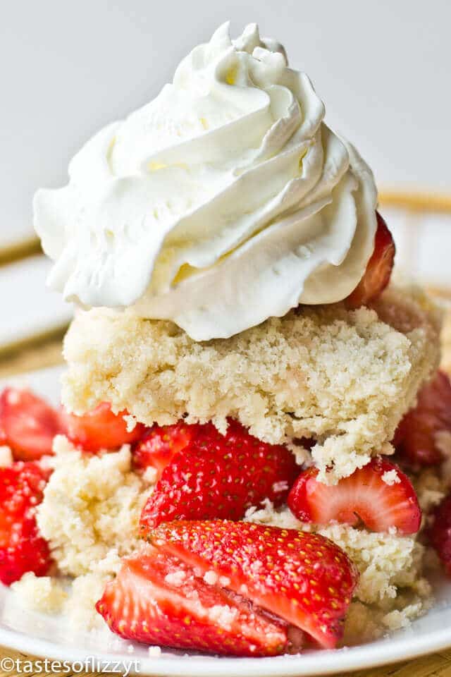 Amish Strawberry Shortcake The Best Shortcake Recipe With Streusel