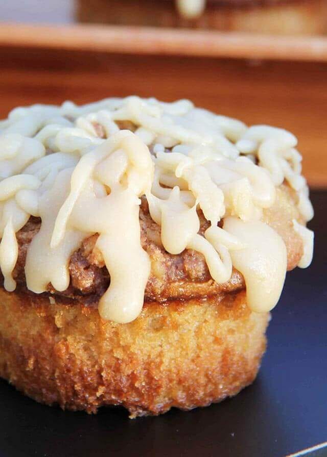 Caramel Apple Buttermilk Muffins {Easy Muffin Recipe with Caramel}