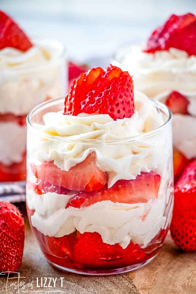 Strawberries Cream Mini Parfaits Easy No Bake Dessert Recipe