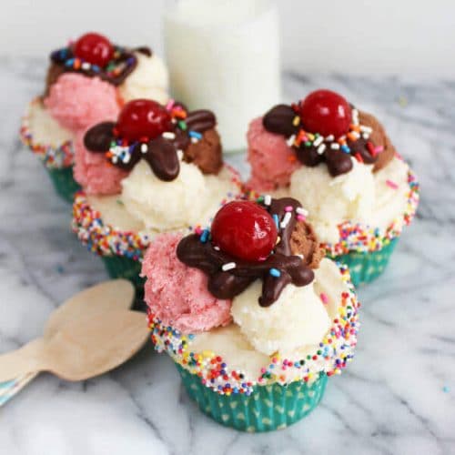 Ice Cream Scoop Cupcakes 