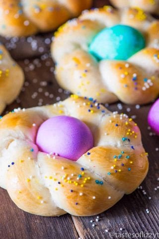 Italian Easter Bread Rolls {Soft, Twisted Homemade Roll Recipe with ...