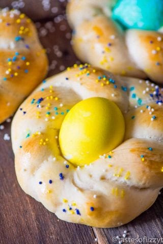 Italian Easter Bread Rolls {Soft, Twisted Homemade Roll Recipe with ...