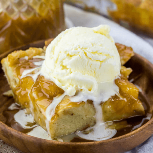 Caramel Apple Bread Pudding {A Twist on Pie for Breakfast}