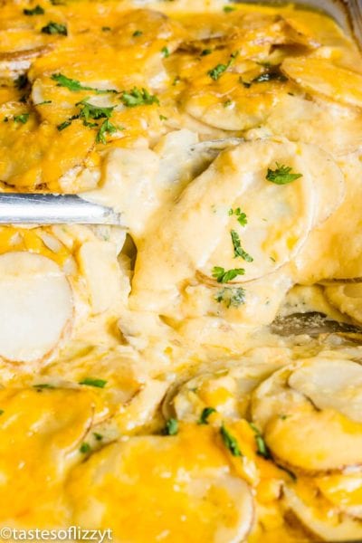 Potatoes Au Gratin Recipe {How to Make Easy Cheesy Potatoes}