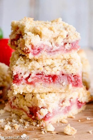 Strawberry Crumb Bars Recipe 