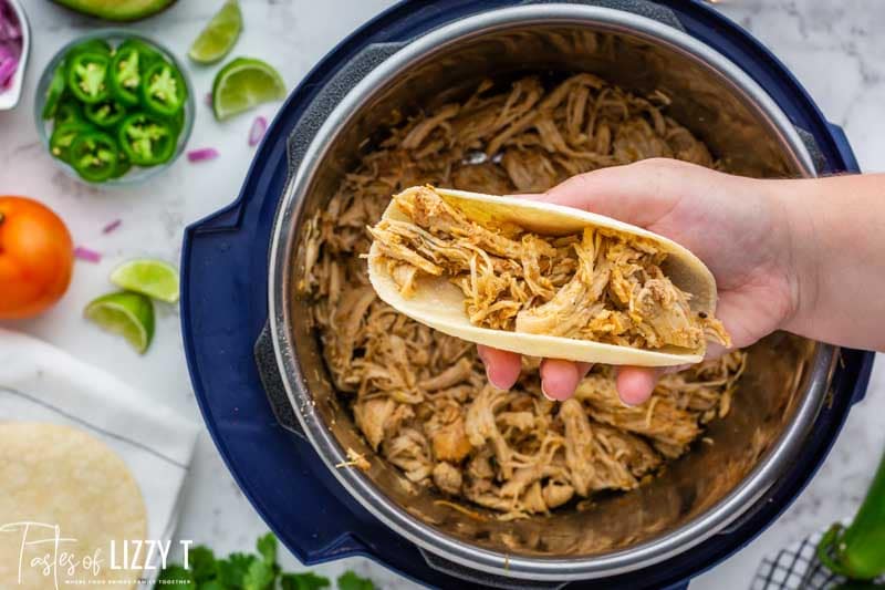 Salsa Verde Chicken Tacos Recipe Tastes Of Lizzy T 9071