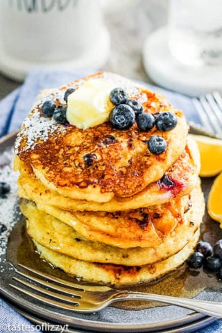 Cottage Cheese Pancakes with Blueberries {Homemade Pancake Recipe}