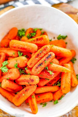 Roasted Carrots Recipe {Easy Honey Glazed Carrots Side Dish}