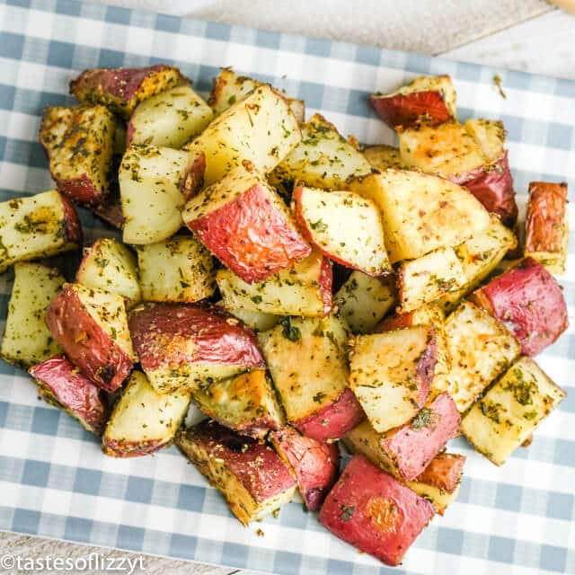 Roasted Red Potatoes Recipe (With Video & Step-by-Step)
