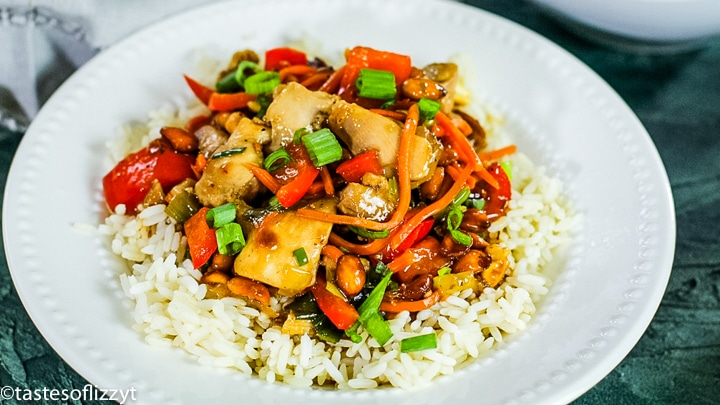 Kung Pao Chicken Recipe {Easy Chinese Chicken Recipe with Peanuts}