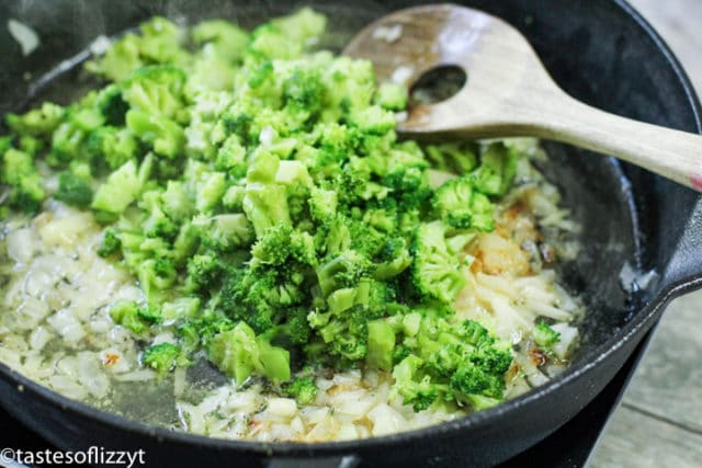 Broccoli Rice Casserole Recipe Easy Cheesy Rice Side Dish Recipe 3225