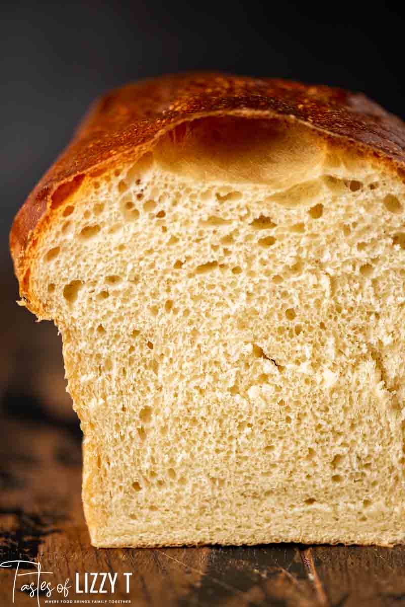 How to Make Sourdough Bread (Easy Recipe)