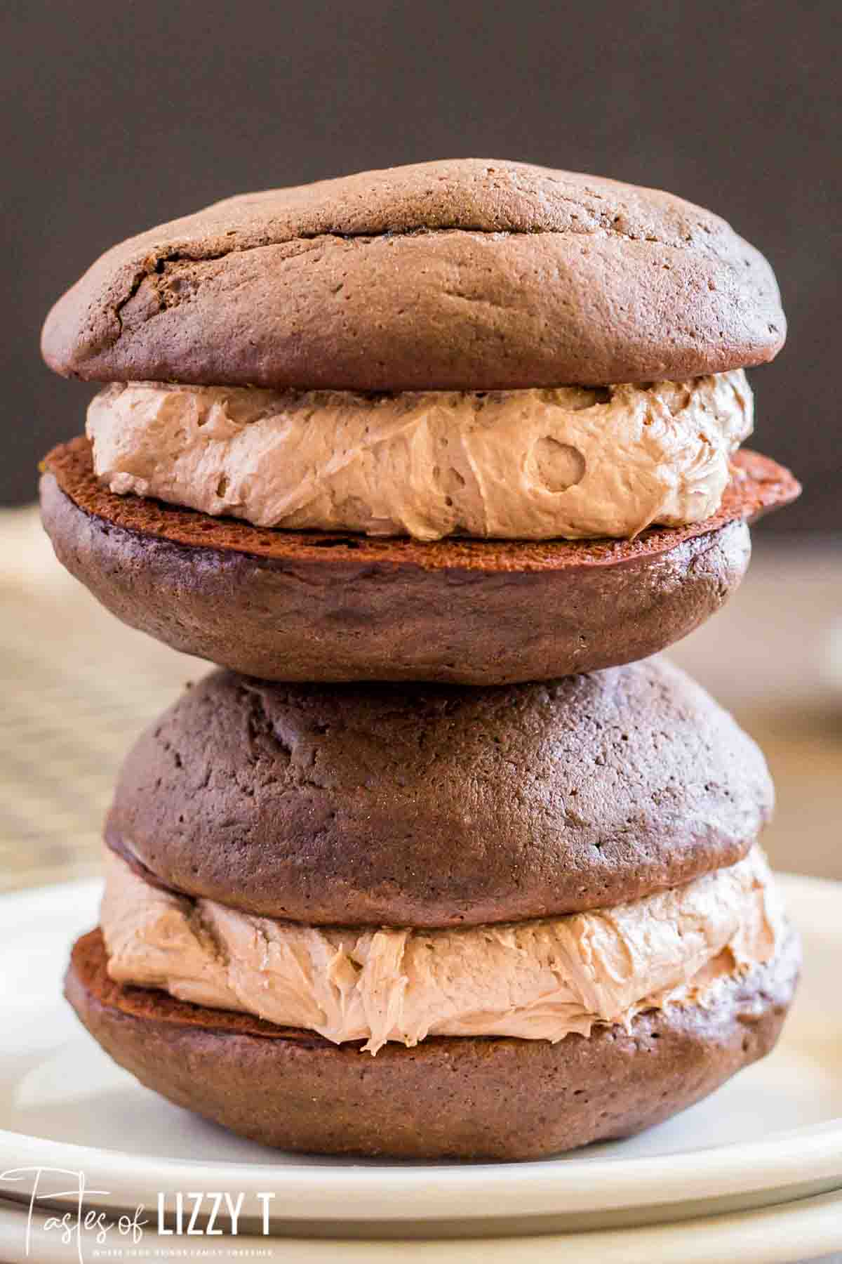 Easy-to-Make Traditional Amish Whoopie Pie Recipe