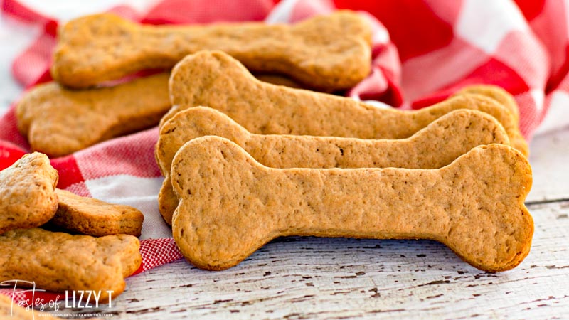 Homemade Dog Biscuits {Peanut Butter Treats} | Tastes of Lizzy T