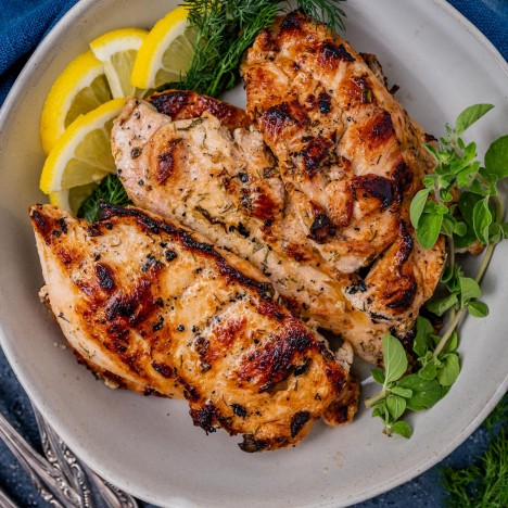 One Skillet Mediterranean Chicken | Tastes of Lizzy T