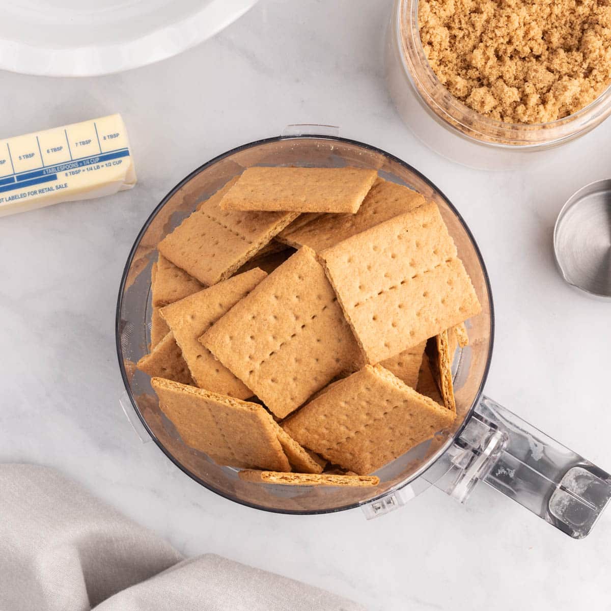 graham crackers in a food processor