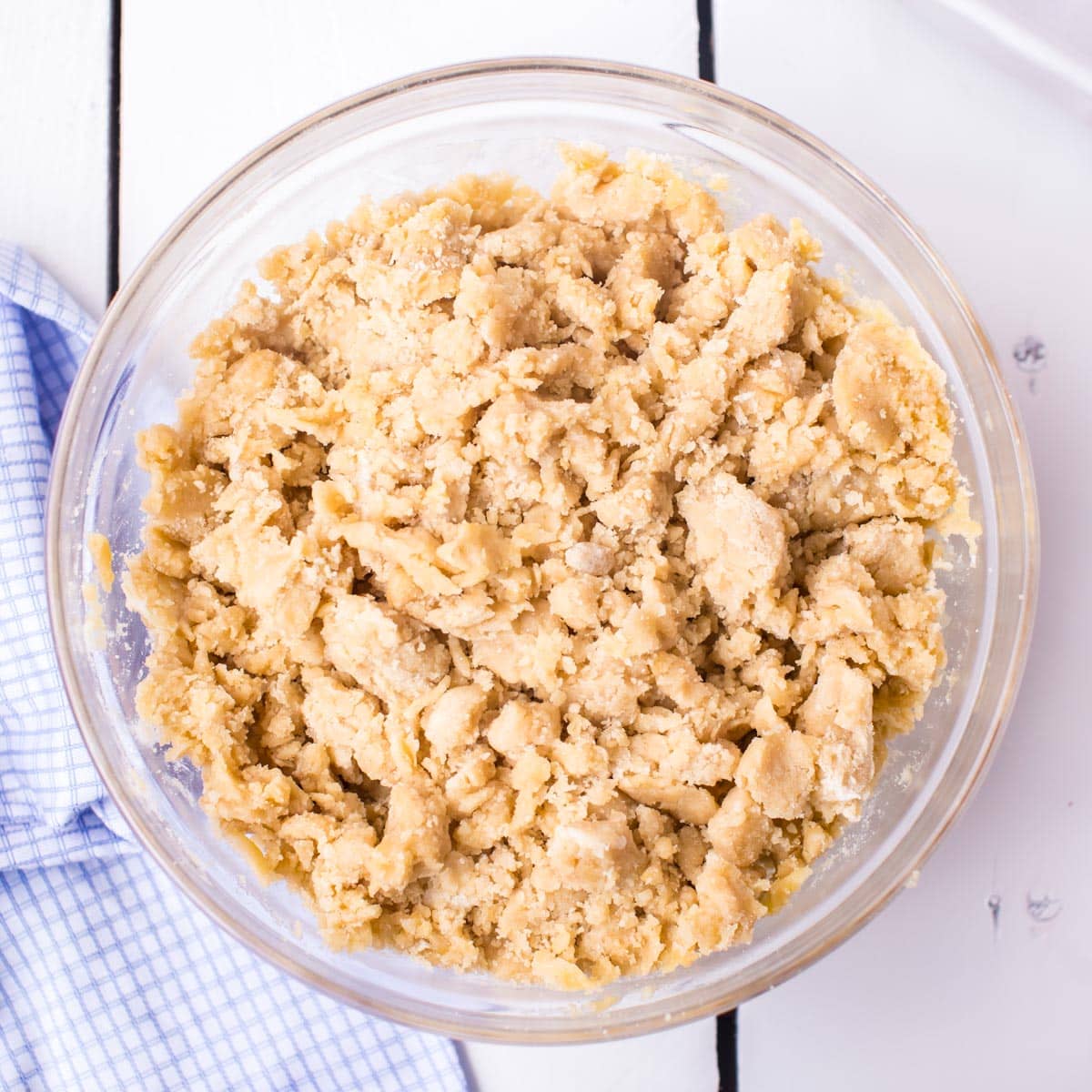 crumb topping for peach bars in a bowl