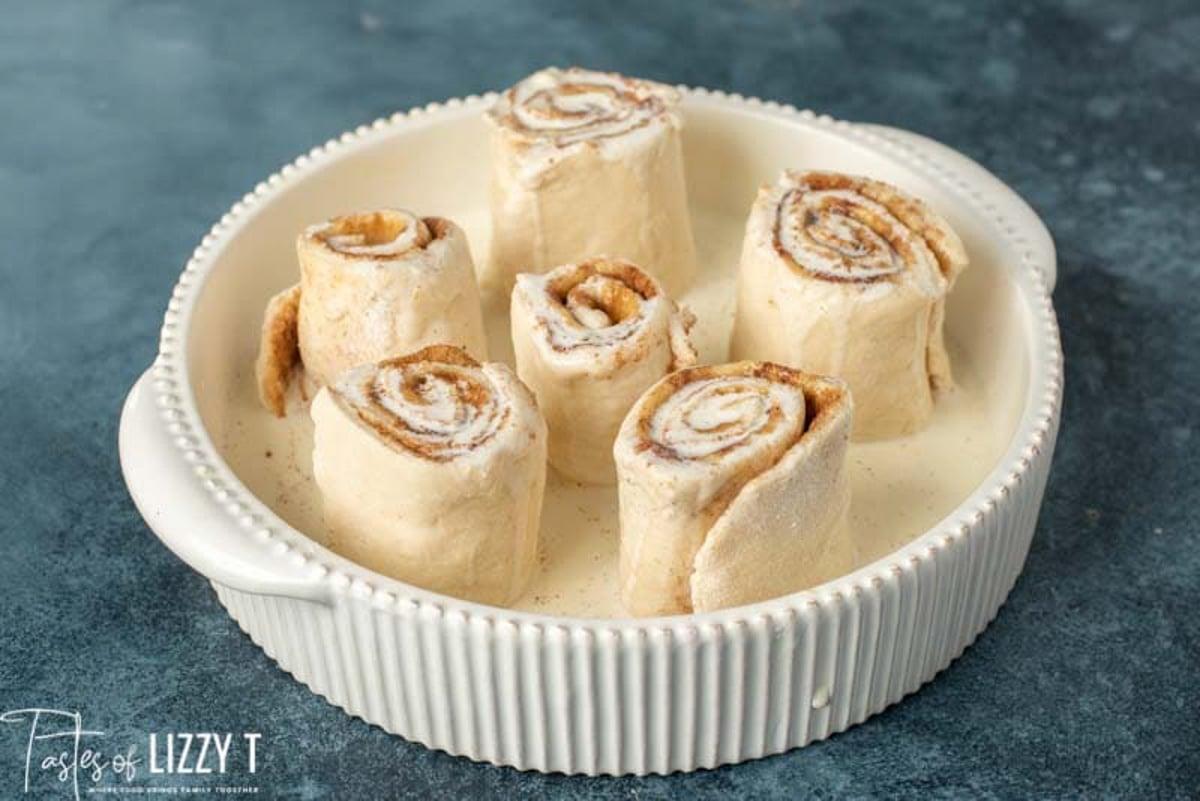 uncooked bisquick cinnamon rolls in a pan