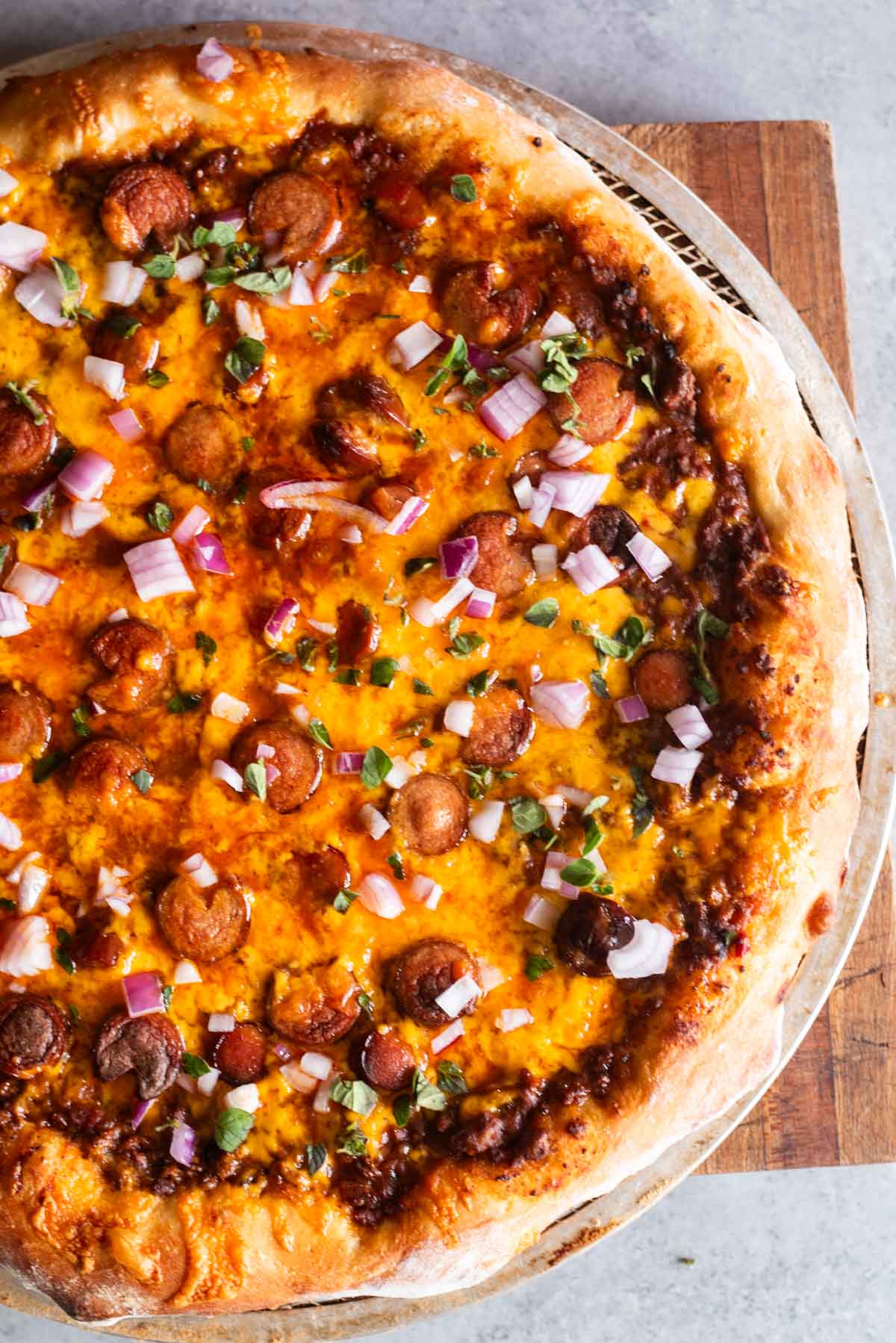 overhead view of chili pizza