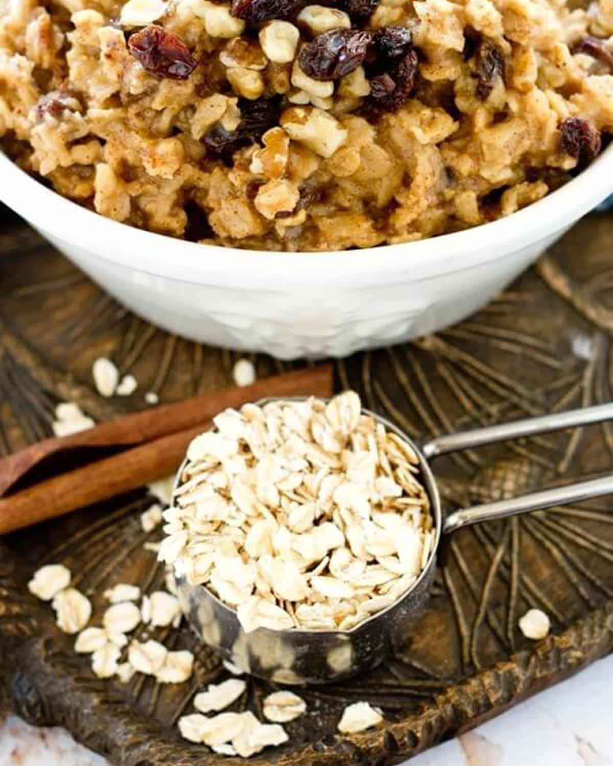 old fashioned oats in a measuring cup