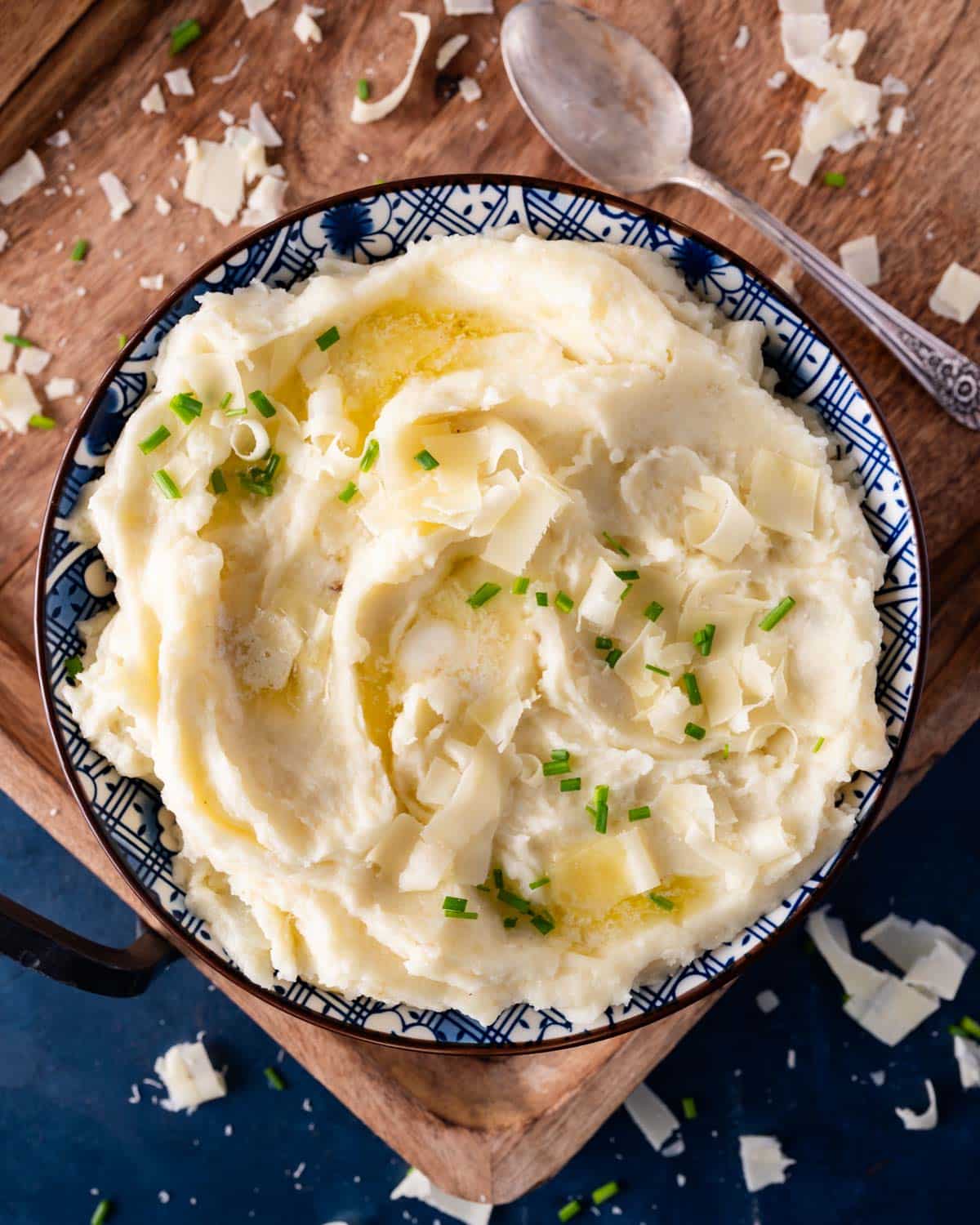 overhead view of a bowl of gruyere cheese mashed potatoes