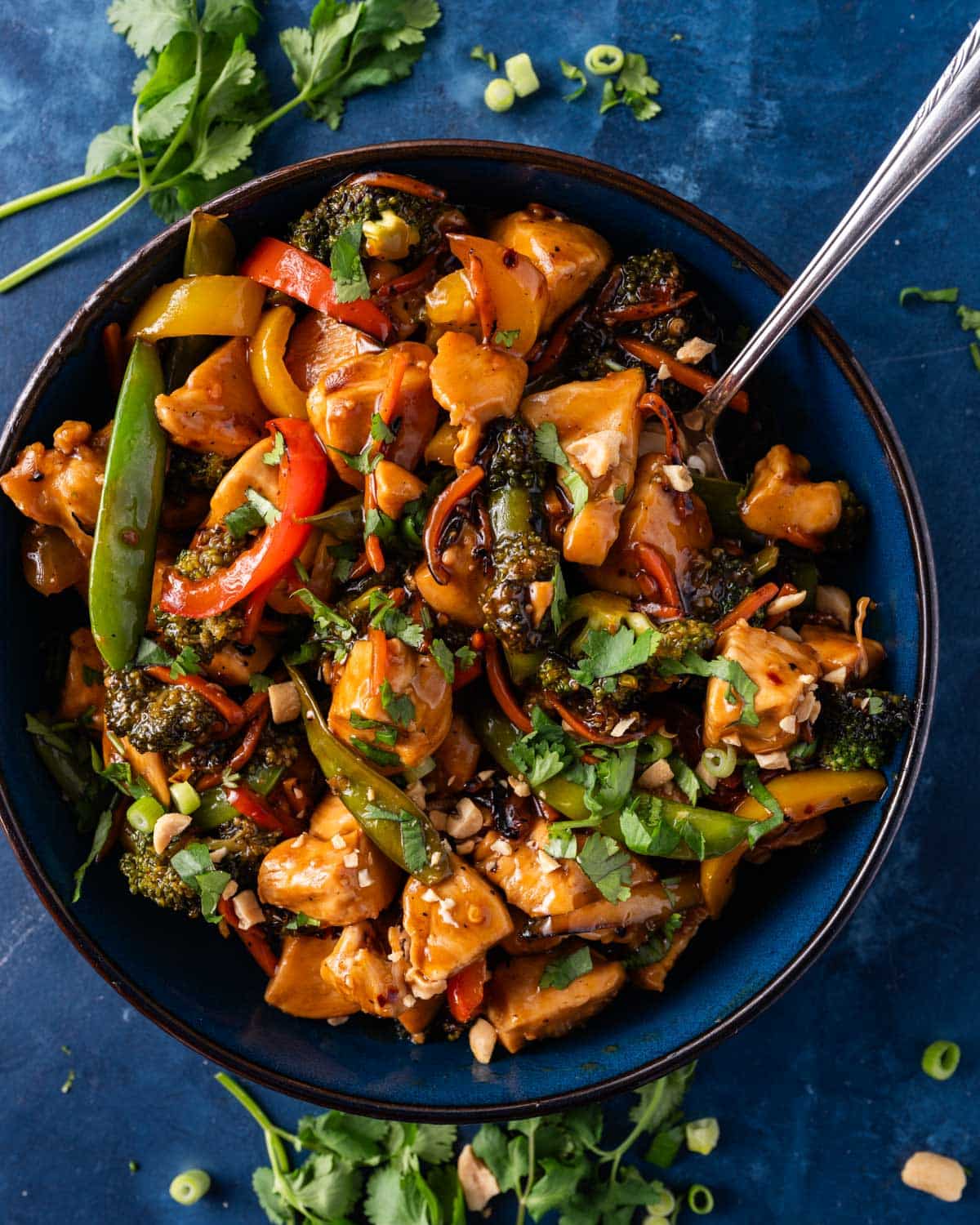 chicken and veggie stir fry in a bowl